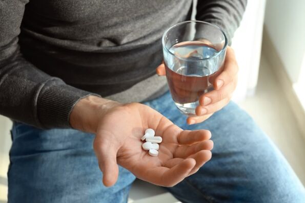 Assunzione di farmaci per la prostatite batterica