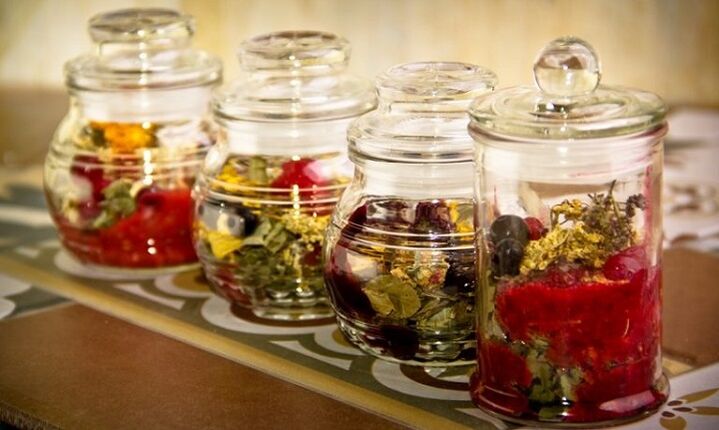 Tinture a base di erbe per il trattamento della prostatite