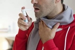 Un mal di gola potrebbe innescare prostatite